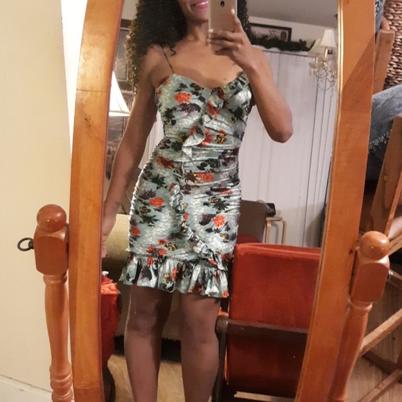 SOLD🍨🍰BETSEY JOHNSON SILK DRESS - Picture 4 of 8